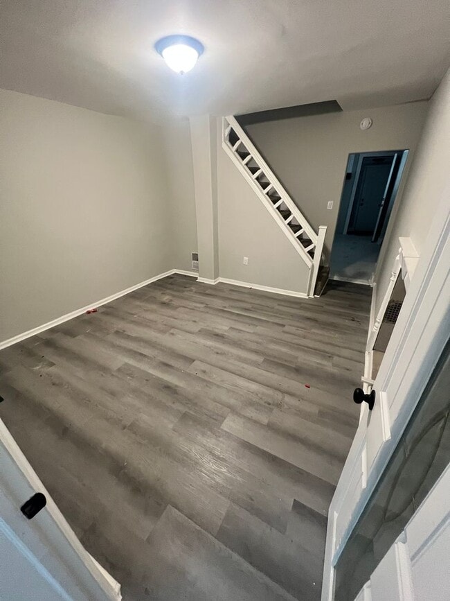 373 St Joes Ave in Trenton, NJ - Building Photo - Building Photo