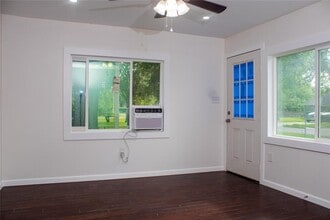 7003 Hoffman St in Houston, TX - Building Photo - Building Photo