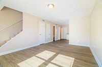 Bloomfield Townhomes in Macon, GA - Building Photo - Building Photo