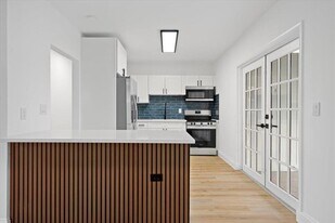 1209 14th Ct S in Lake Worth Beach, FL - Building Photo