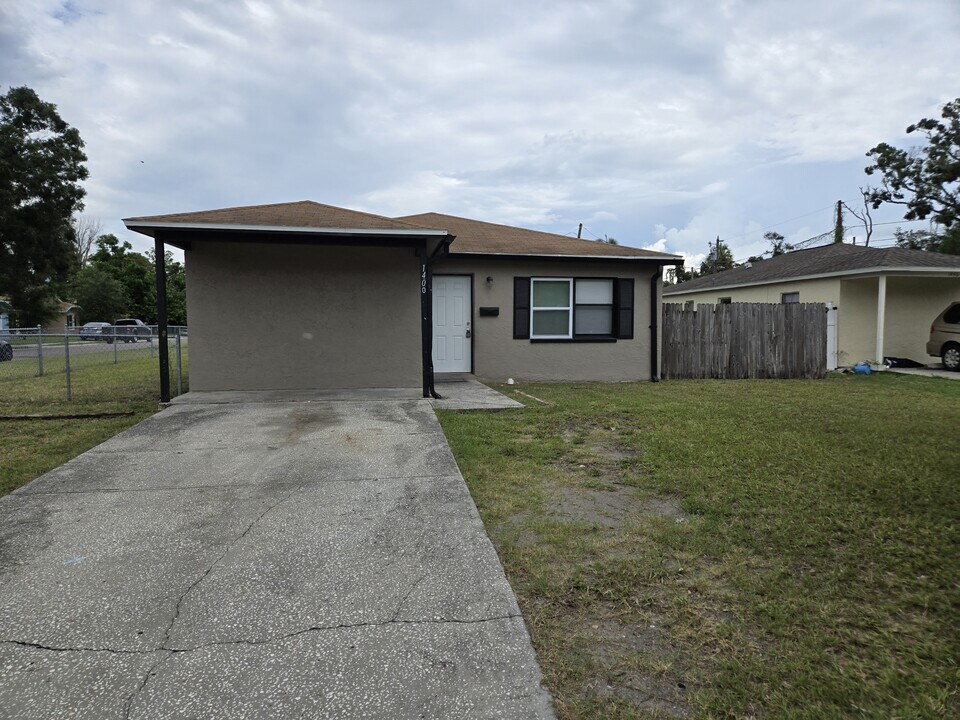 1400 37th St S in St. Petersburg, FL - Building Photo