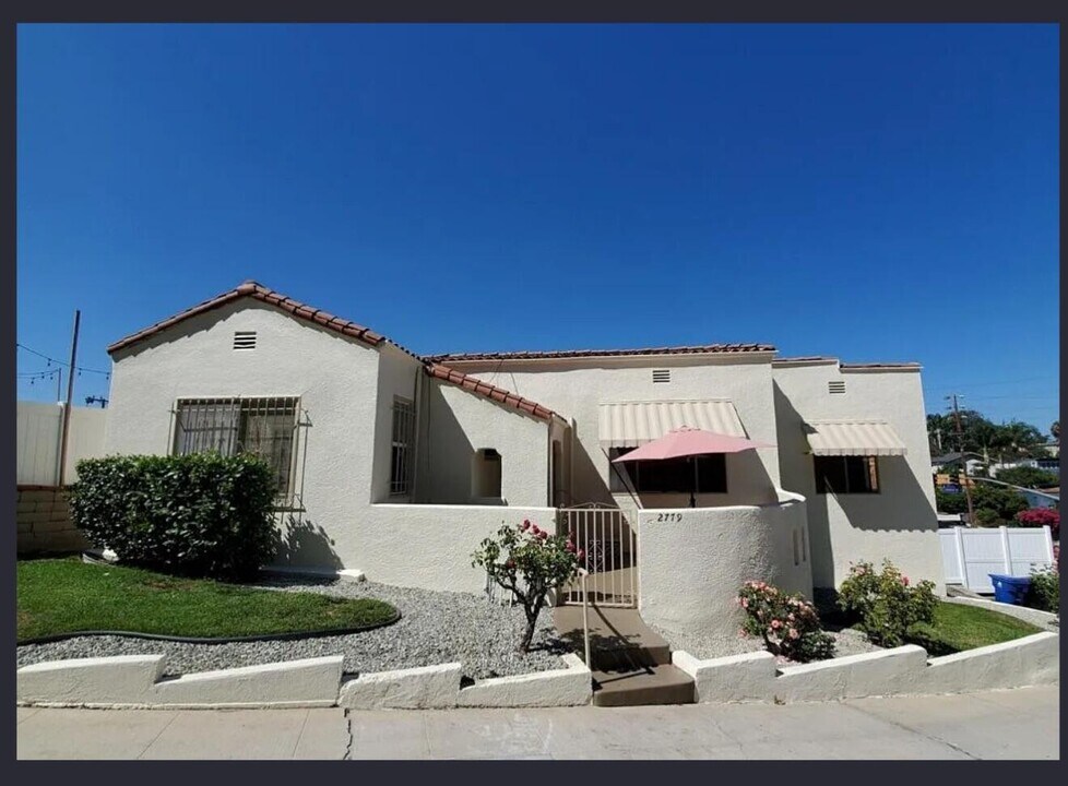 2779 Lakewood Ave N in Los Angeles, CA - Building Photo