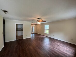 6 Somerset Townhouse in Statesboro, GA - Building Photo - Building Photo