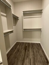 412 S Longbranch Dr in Maize, KS - Building Photo - Building Photo