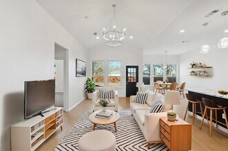 2114 Spikes St in Grand Prairie, TX - Building Photo - Building Photo