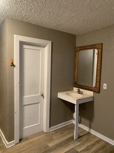 2070 US-69 in Denison, TX - Building Photo - Building Photo