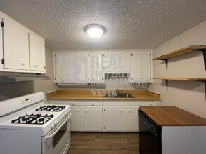 110 W Ridge Cir in Macon, GA - Building Photo - Building Photo