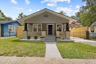 836 Lynton St in Jacksonville, FL - Building Photo