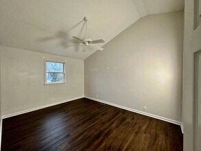 205 Copper Hill Dr in Johnson City, TN - Building Photo - Building Photo