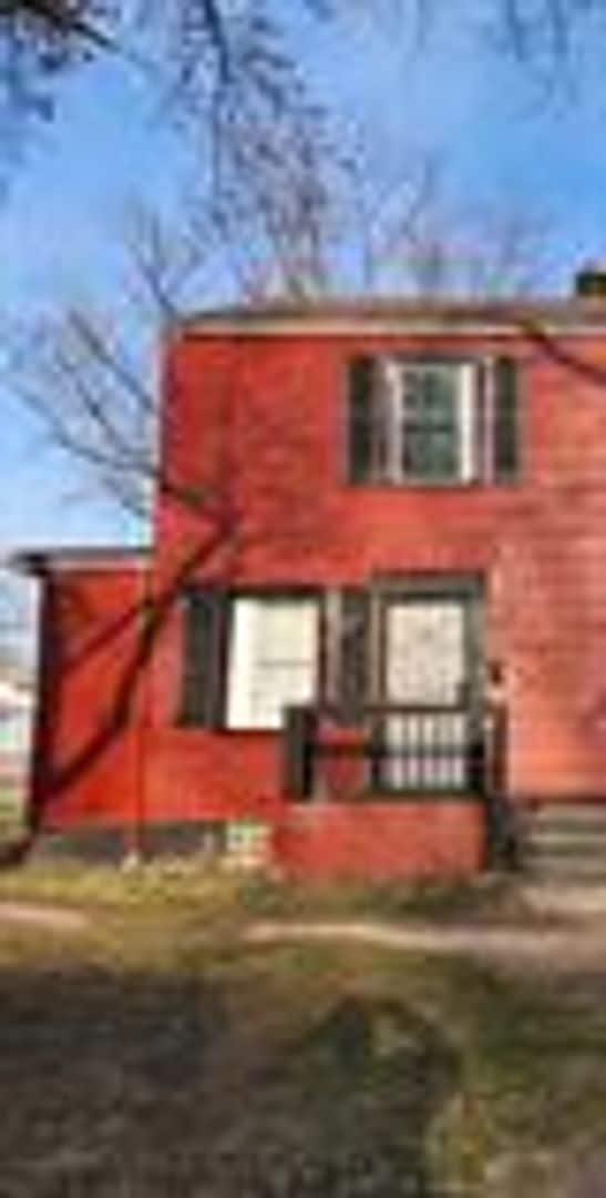 property at 5005 Jefferson St