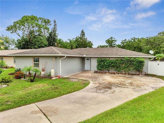 property at 1395 Meadowbrook St