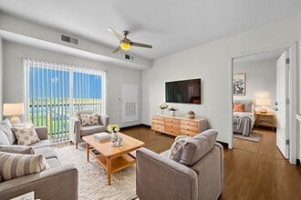 The Franklin Apartments in Ankeny, IA - Foto de edificio - Building Photo