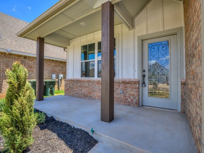 17710 MacArthur Park Rd in Edmond, OK - Foto de edificio - Building Photo