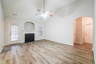 2650 Neighborhood Walk in Villa Rica, GA - Building Photo - Building Photo