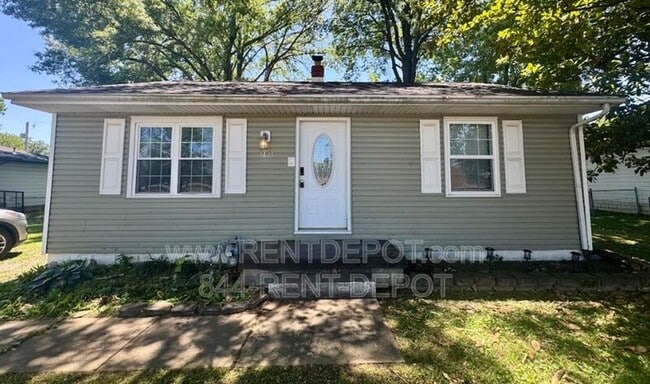 property at 3425 Covert Ave