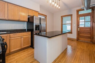 3535 W School St in Chicago, IL - Building Photo - Building Photo