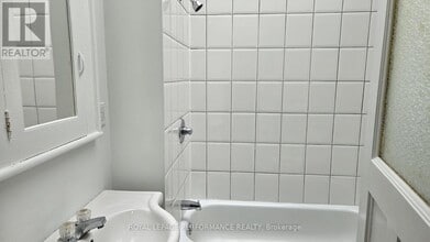 224A Pitt St in Cornwall, ON - Building Photo - Building Photo
