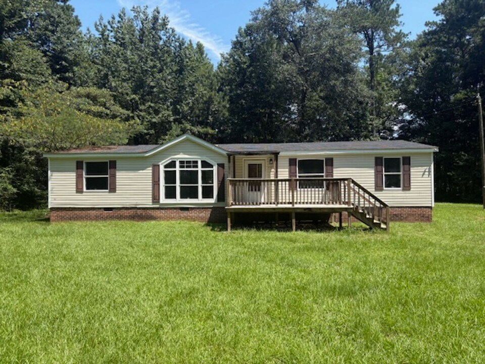 276 Westview Ln in Columbus, MS - Building Photo