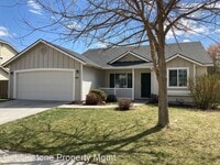 641 E Heritage Park St