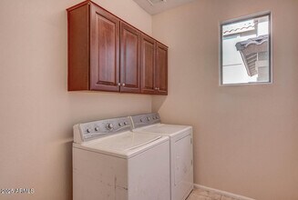 1215 W Dana Dr in Queen Creek, AZ - Building Photo - Building Photo