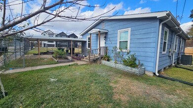 4405 Alice St in Houston, TX - Building Photo - Building Photo