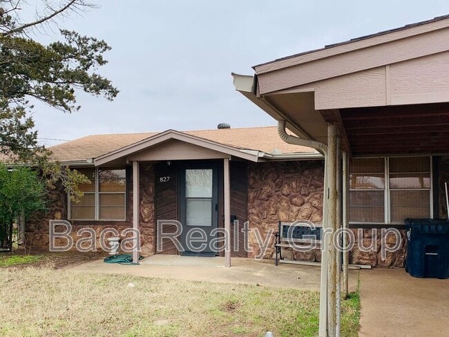 property at 827 W Brule St