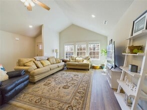 3 S Kirby Dr in Bella Vista, AR - Building Photo - Building Photo