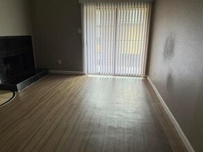 9090 S Braeswood Blvd in Houston, TX - Building Photo - Building Photo