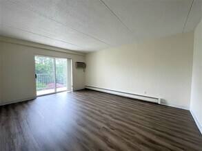 580 Salem St in Wakefield, MA - Building Photo - Building Photo