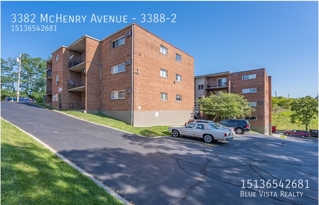 3382 McHenry Ave in Cincinnati, OH - Building Photo - Building Photo