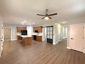 446 N Creek Ridge Dr in Washington, UT - Building Photo - Building Photo