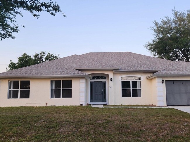 property at 245 SW Tulip Blvd
