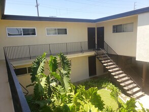 2174 W 237th St in Torrance, CA - Building Photo - Building Photo