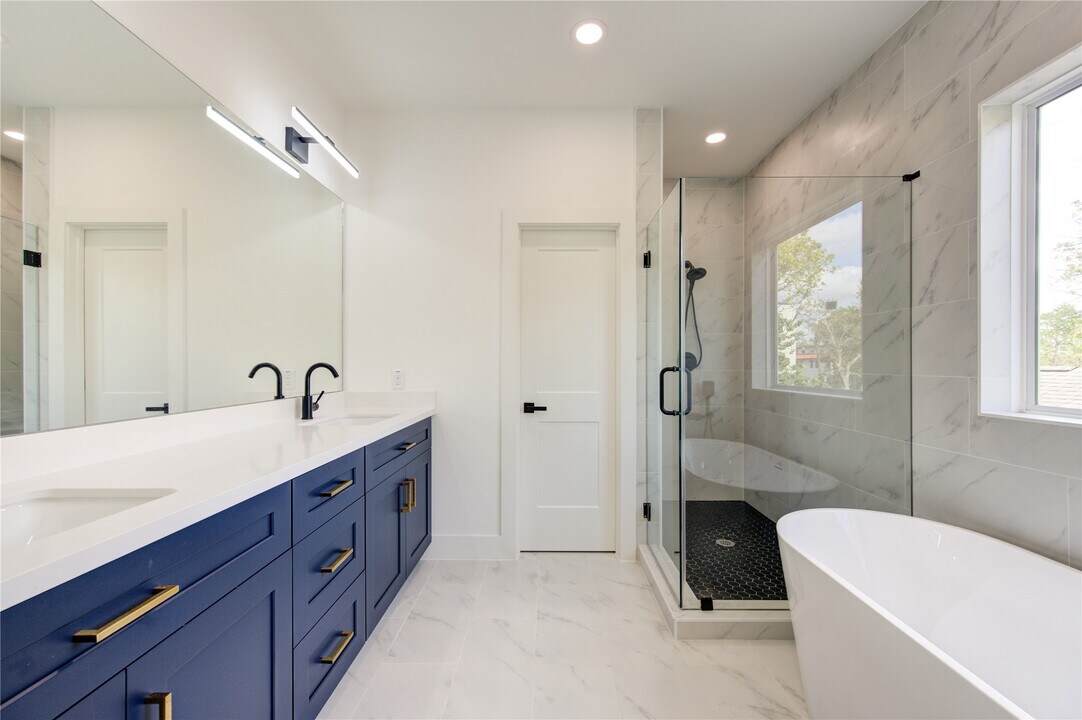3639 Rebecca St in Houston, TX - Building Photo