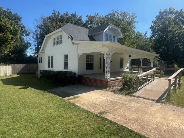 202 Elm St in Covington, TN - Building Photo - Building Photo
