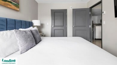 2021 10th Ave S in Birmingham, AL - Foto de edificio - Building Photo