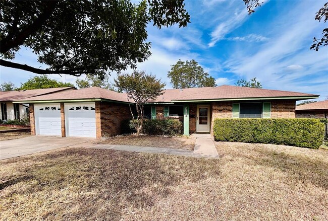 property at 1508 Thornridge Rd