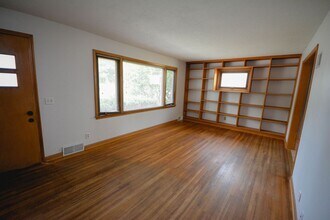 620 7th Ave SE in Rochester, MN - Building Photo - Building Photo