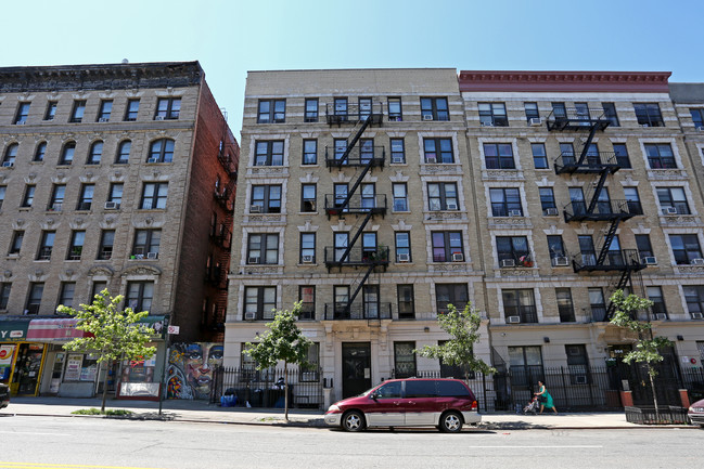 502 W 135th St in New York, NY - Building Photo - Building Photo