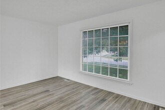 405 S Montclaire Dr in Olathe, KS - Building Photo - Building Photo