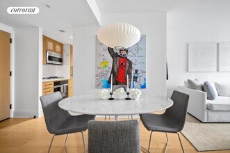 210 Warren St in New York, NY - Building Photo - Building Photo