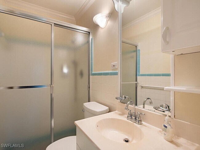 property at 271 1st Ave S