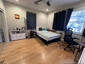 75 Easton St, Unit 1 in Boston, MA - Foto de edificio - Building Photo