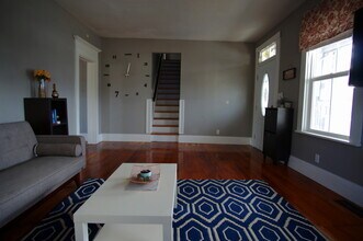 3300 Fulton Rd, Unit A in Fulton, CA - Building Photo - Building Photo