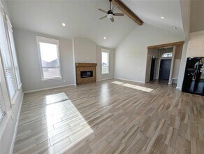 205 SW 166th St in Oklahoma City, OK - Building Photo - Building Photo