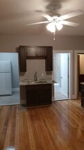 91 Southgate St, Unit 2 in Worcester, MA - Building Photo - Building Photo