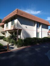 2713 Via Cardel in Carlsbad, CA - Building Photo - Building Photo