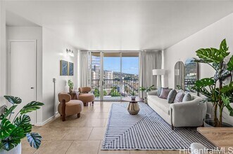 2474 Kapiolani Blvd in Honolulu, HI - Building Photo - Building Photo
