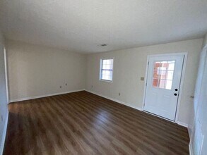 255 Handley Ct in Tyrone, GA - Building Photo - Building Photo