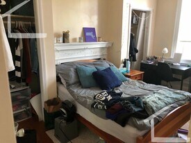 50 Egmont St in Brookline, MA - Building Photo